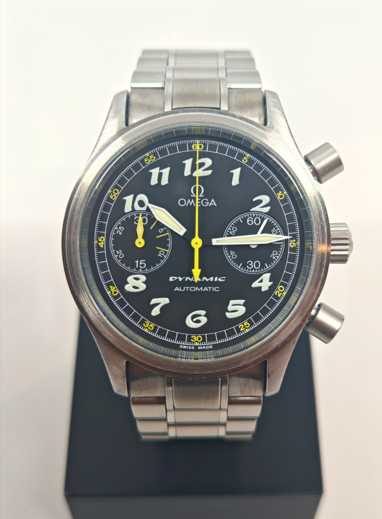Pre-Owned Omega Dynamic III