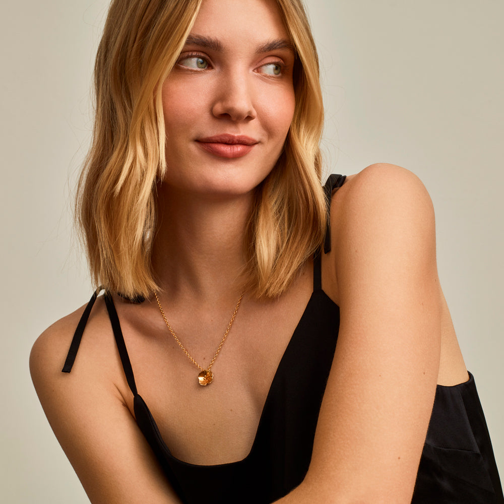 Kalevala Kesäyön ruusu -riipus pronssi