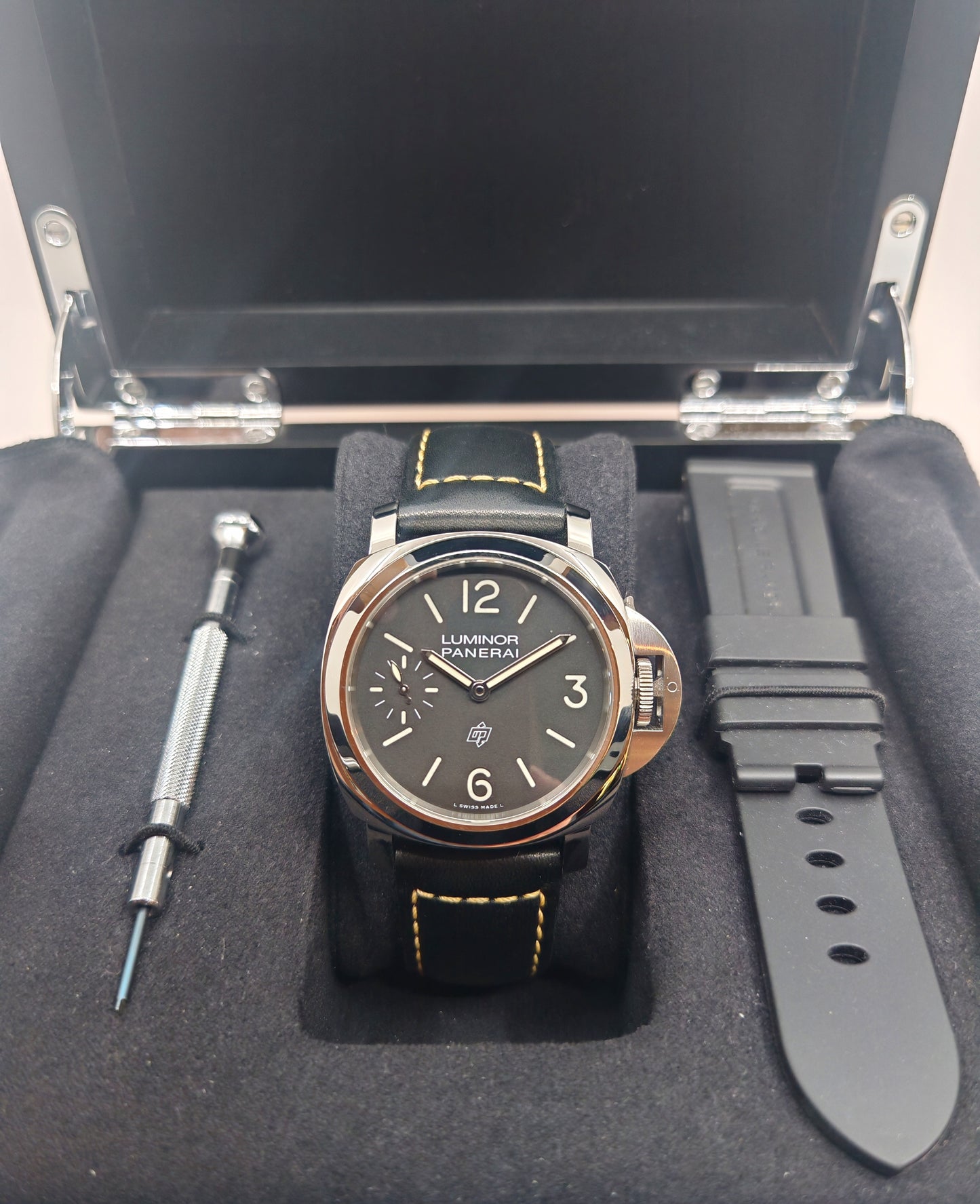 Pre-Owned Panerai Luminor Logo