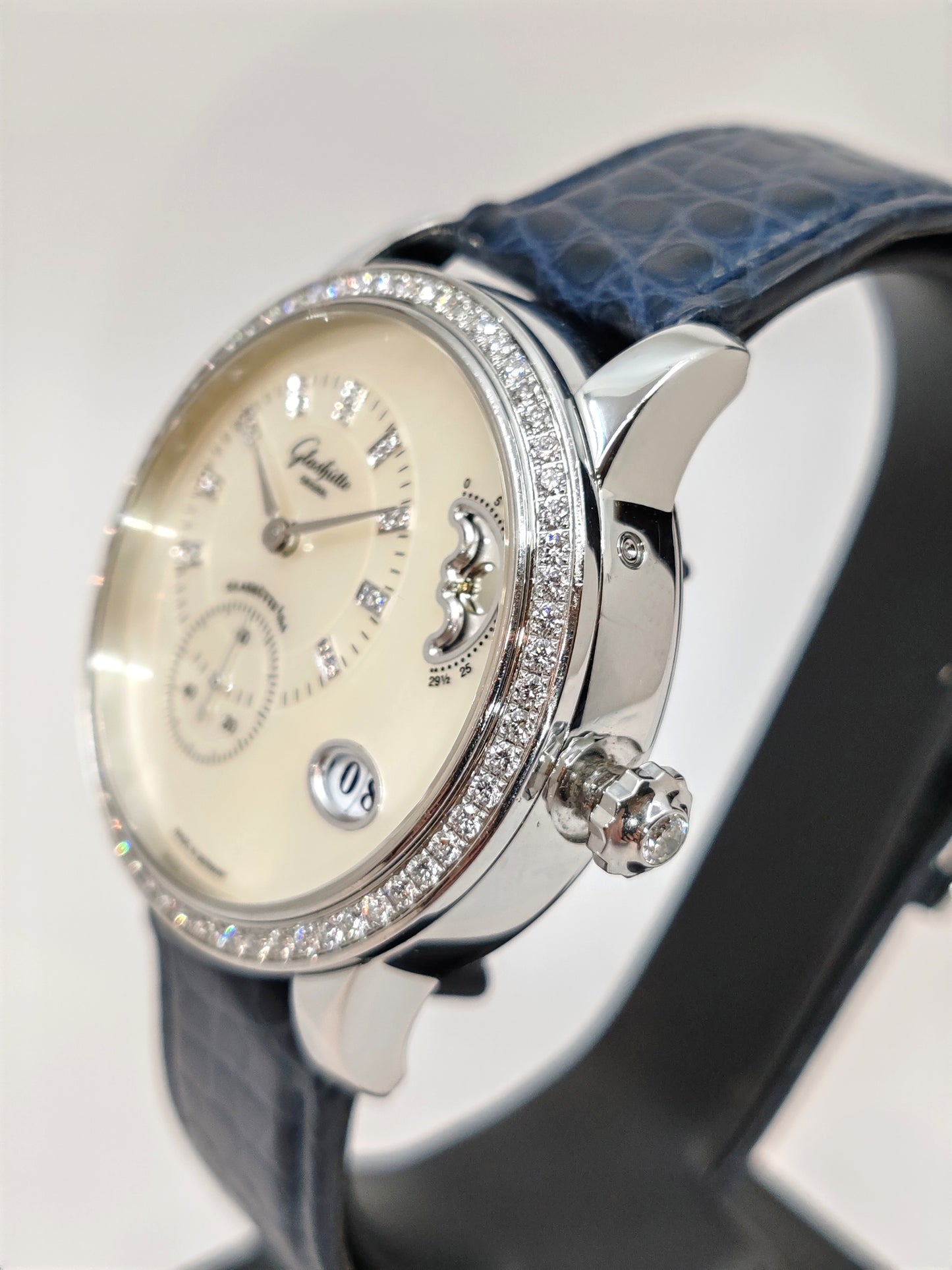 Pre-Owned Glashütte Original PanoMatic Lunar