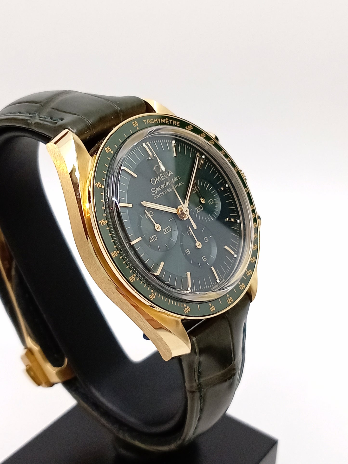 New Old Stock Omega Speedmaster Moonwatch Professional