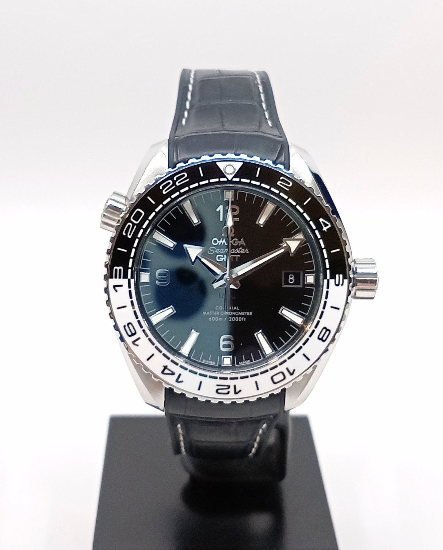 Pre-Owned Omega Seamaster Planet Ocean 600m GMT