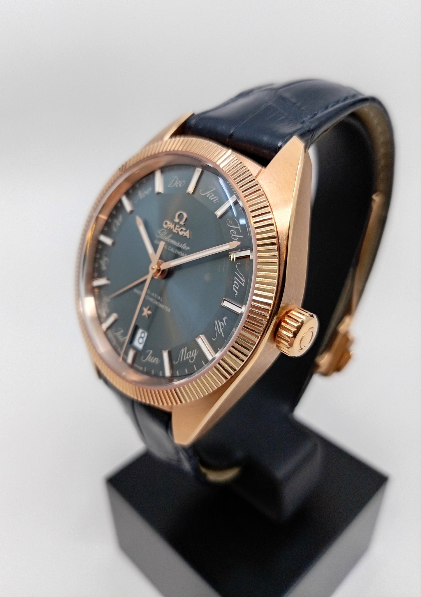 New Old Stock Omega Constellation Globemaster