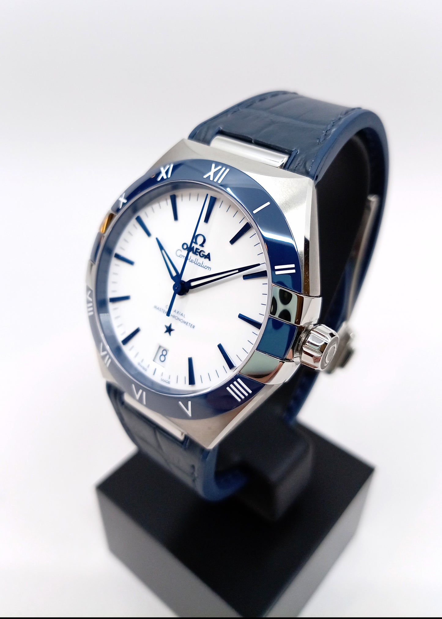 New Old Stock Omega Constellation Globemaster